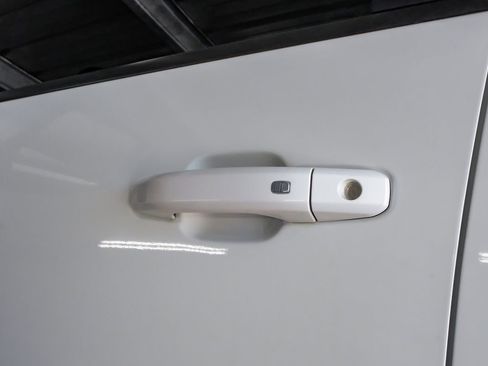 Used 2024 Chevrolet Silverado 3500 LT w/ Convenience Package image 41