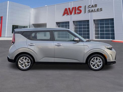 Used 2023 Kia Soul LX w/ Option Group 015 image 5
