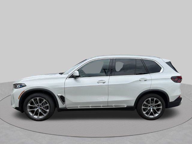 Used 2026 BMW X5 xDrive40i AWD/4WD image 2