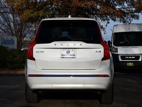 Certified 2024 Volvo XC90 B6 Plus w/ Protection Package image 6
