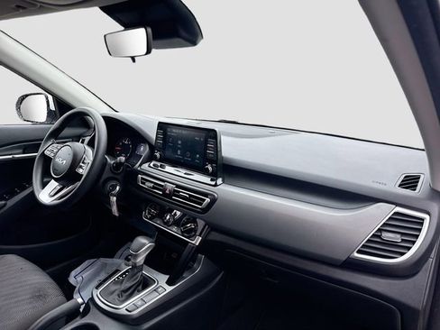 Certified 2022 Kia Seltos LX image 29