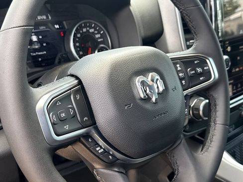 New 2026 RAM 1500 4x4 Crew Cab image 29