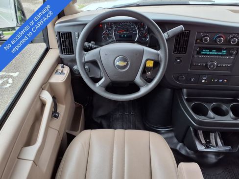 Used 2025 Chevrolet Express 2500 RWD image 14