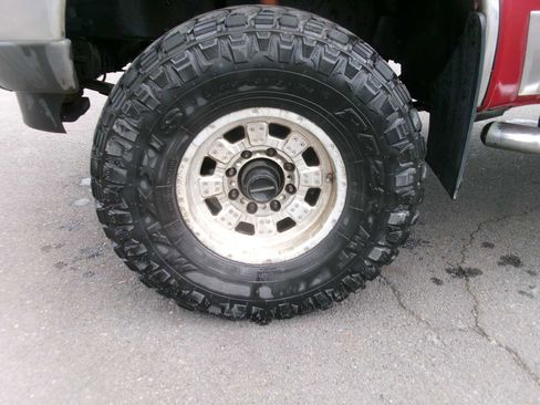 Used 2002 Ford F250 Lariat image 10