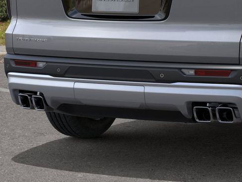 New 2026 Chevrolet Traverse LT w/ Enhanced Driving Package image 14