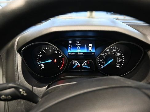 Used 2018 Ford Focus SE image 26