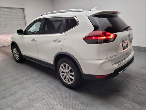 Used 2020 Nissan Rogue SV FWD image 5