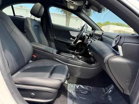 Used 2025 Mercedes-Benz CLA 250 4MATIC image 28