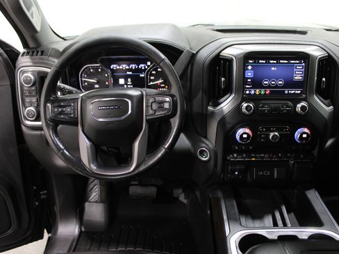 Used 2020 GMC Sierra 2500 Denali w/ Denali Ultimate Package image 2