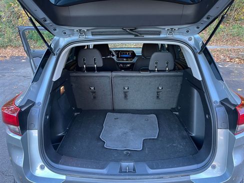 Used 2025 Chevrolet TrailBlazer LT image 27