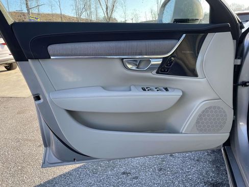 Used 2024 Volvo S90 B6 Ultimate w/ Protection Package Premier image 5