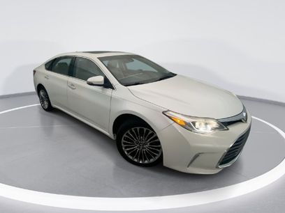Used 2016 Toyota Avalon Limited w/ Toyota Safety Sense Package