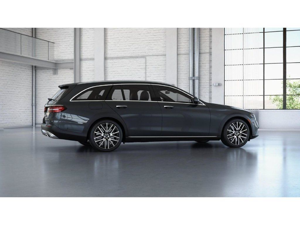 Used 2023 Mercedes-Benz E 450 4MATIC All-Terrain Wagon image 19