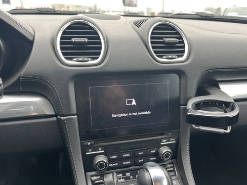 Used 2019 Porsche 718 Boxster image 29