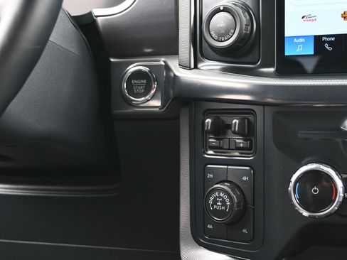 Used 2025 Ford F150 Platinum w/ FX4 Off-Road Package AWD/4WD image 37