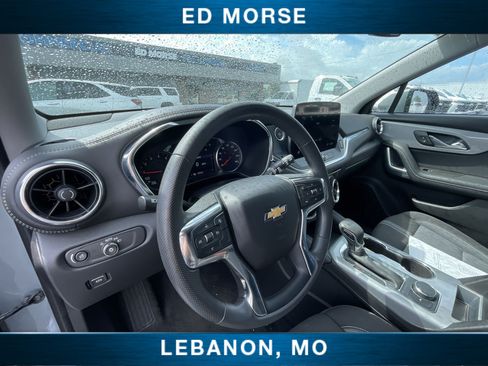 Certified 2025 Chevrolet Blazer LT FWD image 10