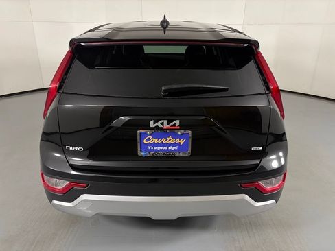 New 2026 Kia Niro LX FWD image 7