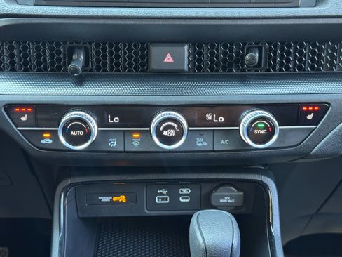 Used 2024 Honda CR-V EX image 25