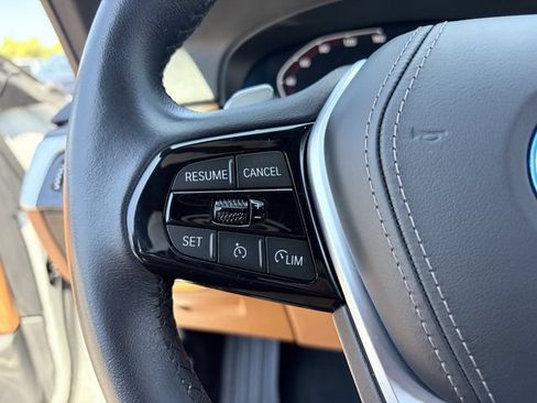 Used 2023 BMW 530e w/ Premium Package RWD image 22