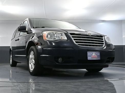Used 2010 Chrysler Town & Country Touring Plus image 46