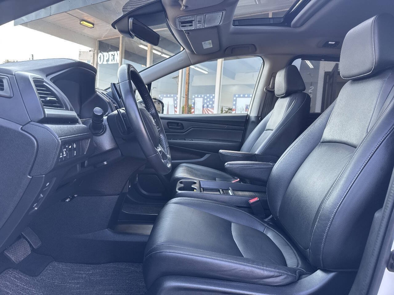 Used 2023 Honda Odyssey EX-L image 30