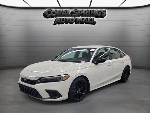 Certified 2024 Honda Civic Sport image 3