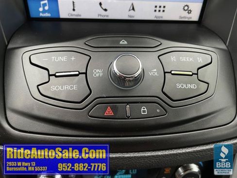 Used 2016 Ford Escape SE w/ Equipment Group 201A AWD/4WD image 40