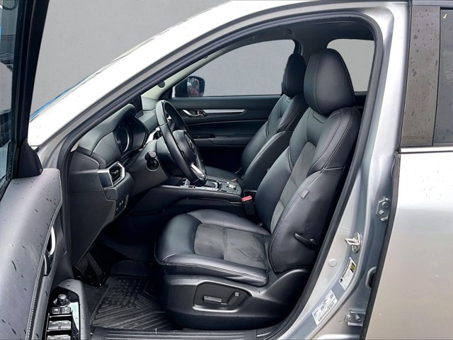 Used 2020 MAZDA CX-5 Touring FWD image 28