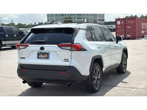 Certified 2024 Toyota RAV4 XLE Premium AWD/4WD image 6