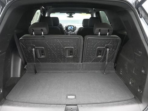 Used 2023 Chevrolet Traverse LT w/ LPO, Floor Liner Package AWD/4WD image 12