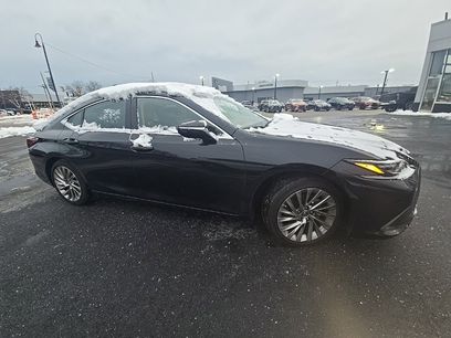 Used 2023 Lexus ES 300h Ultra Luxury