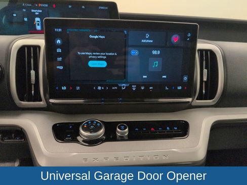 Used 2025 Ford Expedition Active RWD image 26