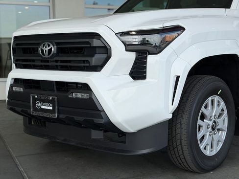 New 2026 Toyota Tacoma SR5 AWD/4WD image 3