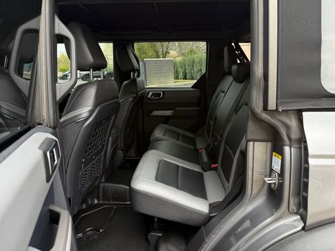 Used 2023 Ford Bronco Black Diamond AWD/4WD image 28