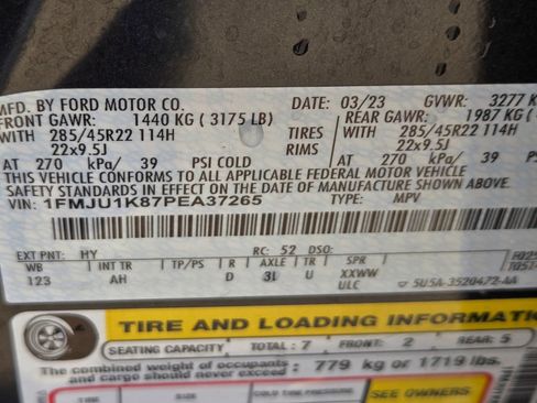Used 2023 Ford Expedition Limited RWD image 13