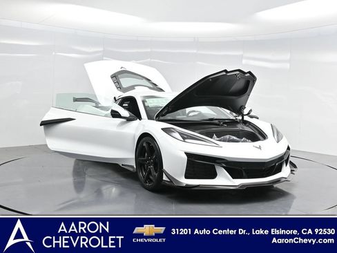 New 2025 Chevrolet Corvette Z06 w/ Z07 Performance Package RWD image 29