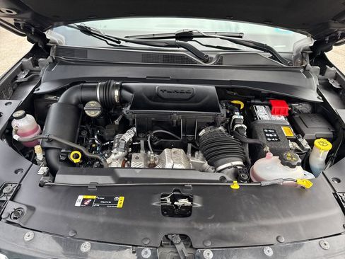 Certified 2024 Jeep Compass Limited image 30