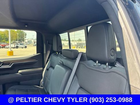Used 2023 Chevrolet Silverado 1500 High Country w/ Technology Package AWD/4WD image 22