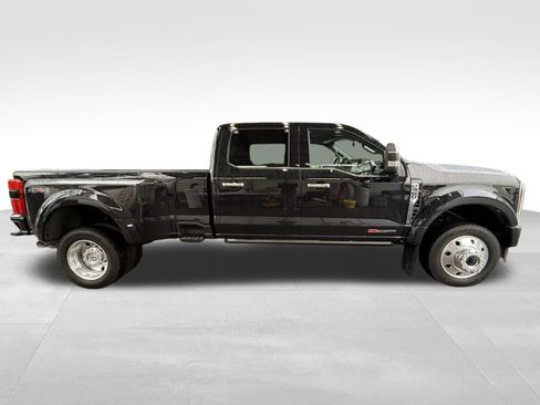 Used 2024 Ford F450 Platinum image 4