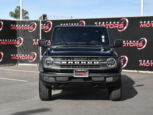 Used 2025 Ford Bronco Big Bend AWD/4WD image 2