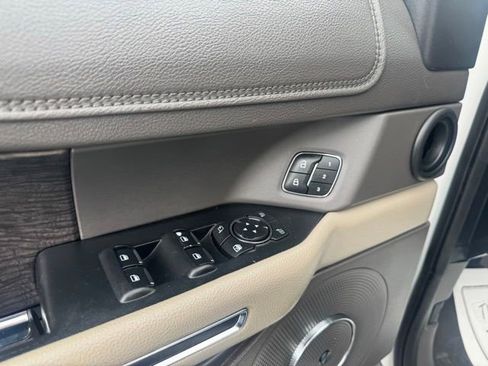 Used 2021 Ford Expedition Max Limited AWD/4WD image 26