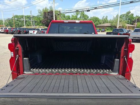 Used 2024 Chevrolet Silverado 1500 RST w/ Z71 Off-Road Package AWD/4WD image 28