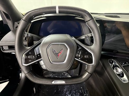 Used 2025 Chevrolet Corvette E-Ray w/ Stealth Interior Trim Package AWD/4WD image 22