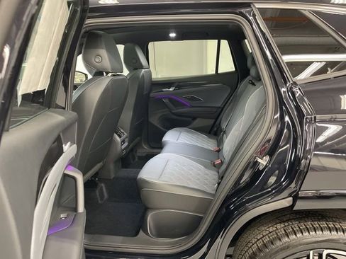 New 2026 Volkswagen Tiguan SEL R-Line AWD/4WD image 8