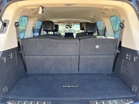 Used 2022 Nissan Armada Platinum w/ Captain's Chairs Package image 16
