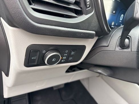 Used 2024 Ford Escape Platinum AWD/4WD image 26