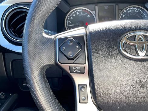 Used 2021 Toyota Tacoma SR5 image 20