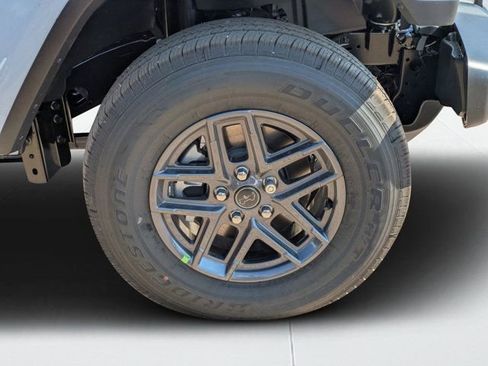 New 2026 Jeep Gladiator Sport image 8