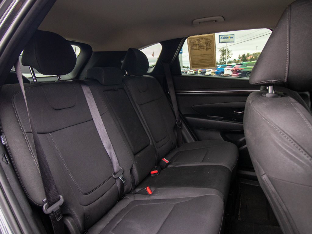 Certified 2024 Hyundai Tucson SE FWD image 17