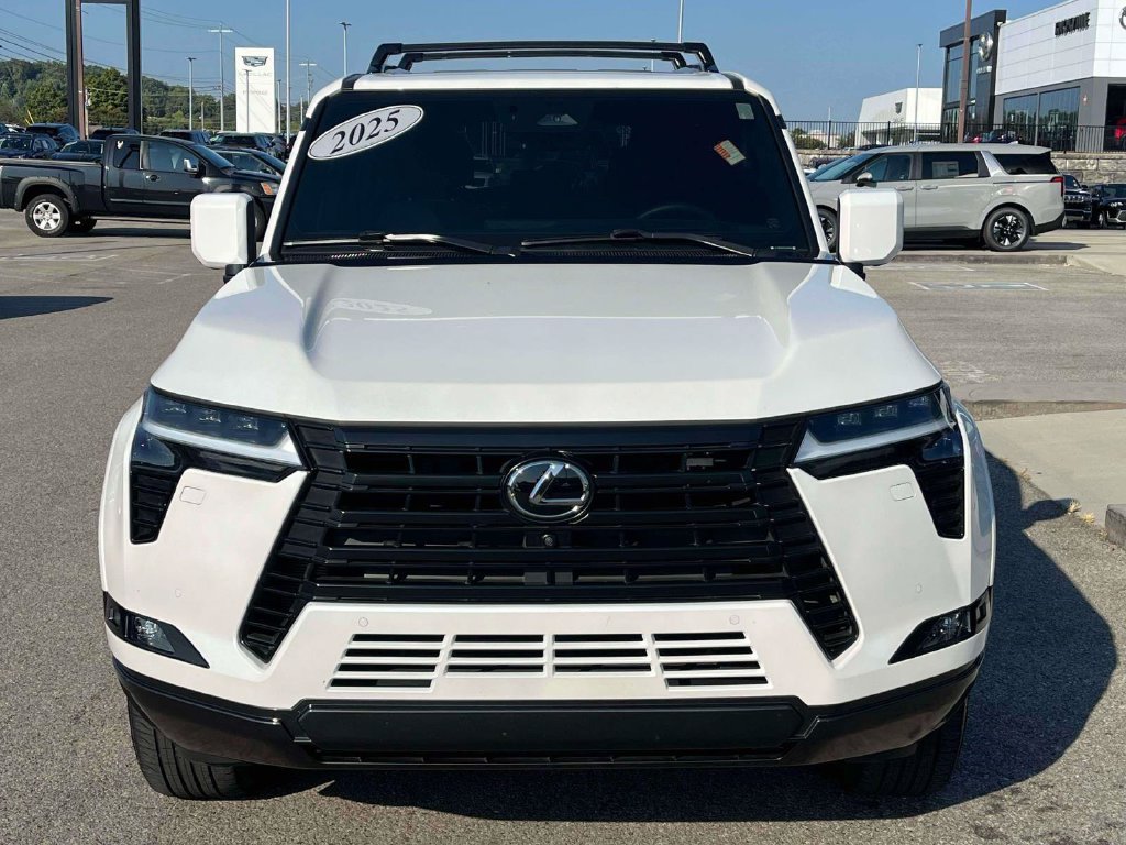 Used 2025 Lexus GX 550 w/ Cold Area Package AWD/4WD image 33